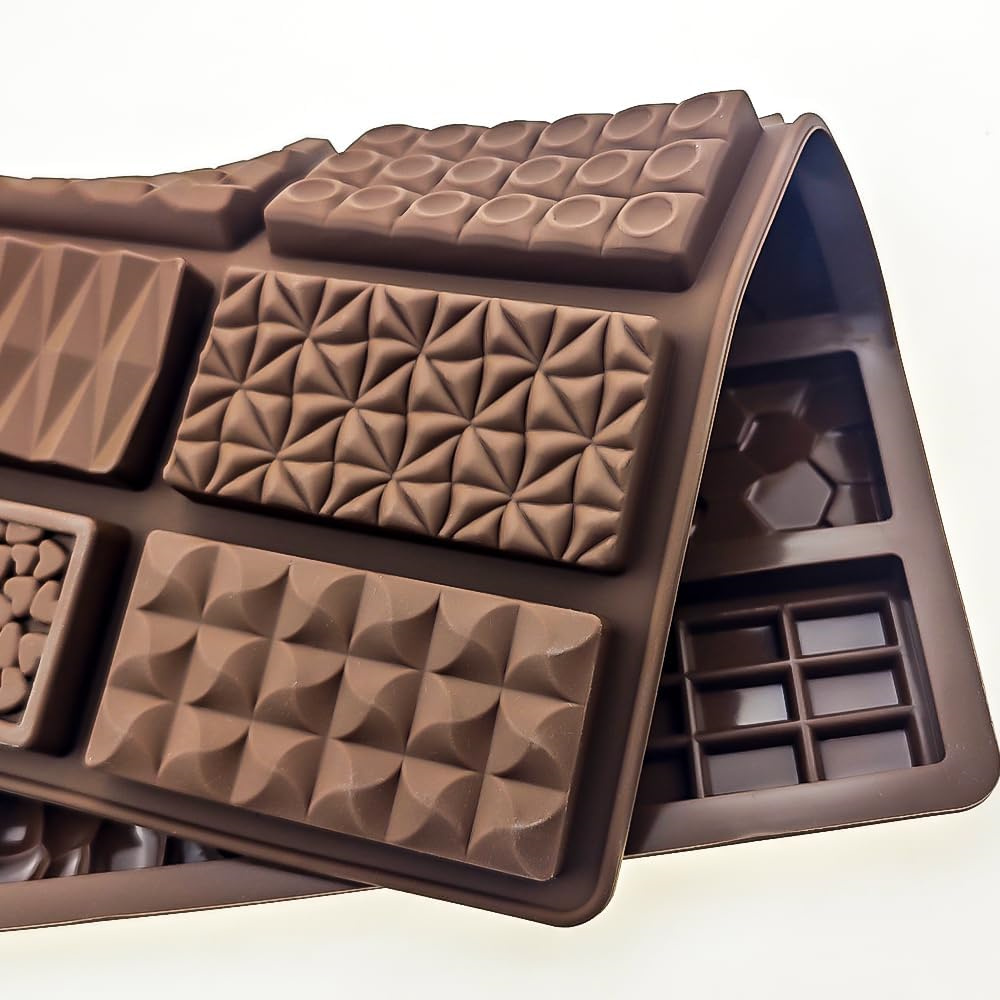 12 In 1 Chocolate Molds Dubai  - Kitchen Baking Molds recensie en prijs
